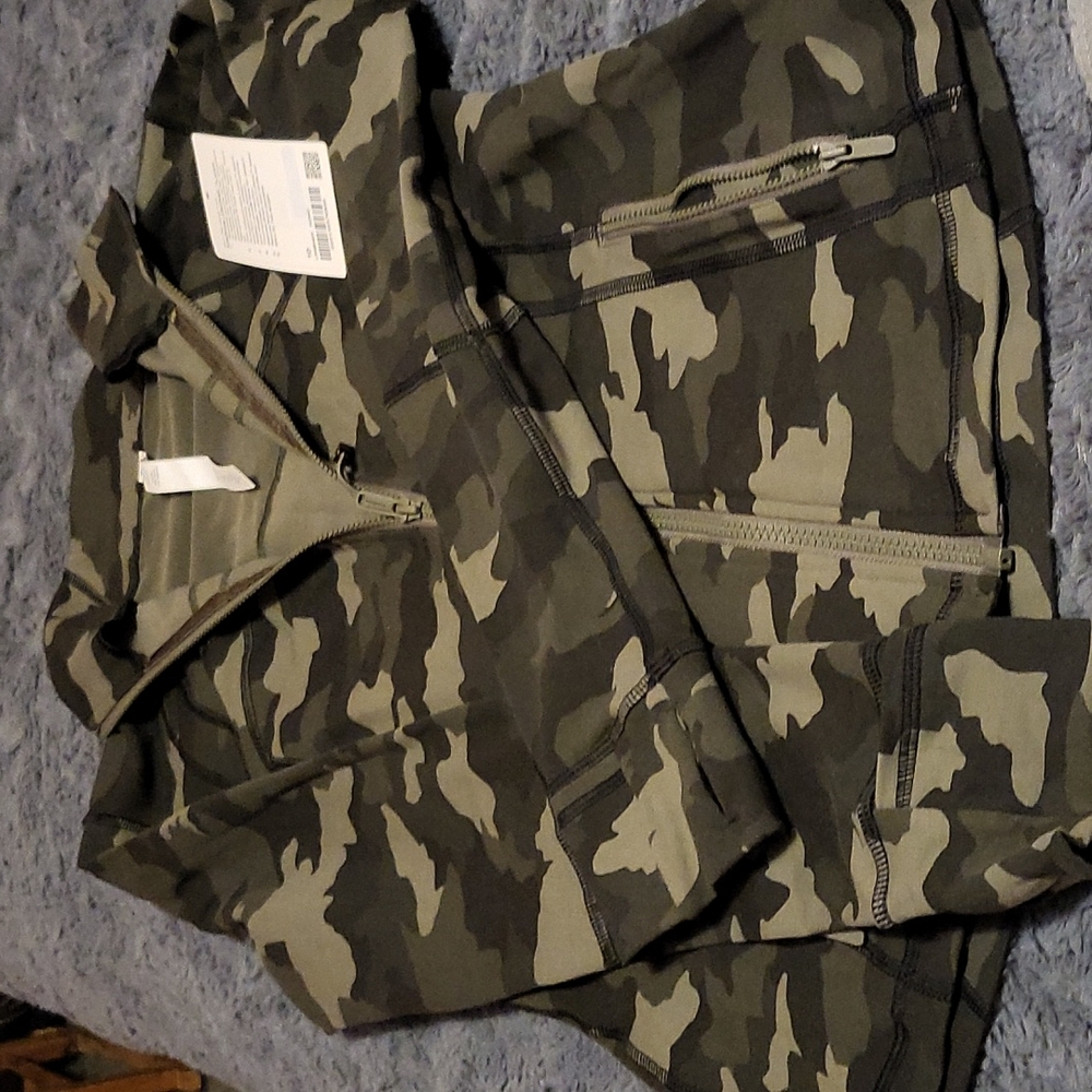 Lululemon Define Camo Jacket 10